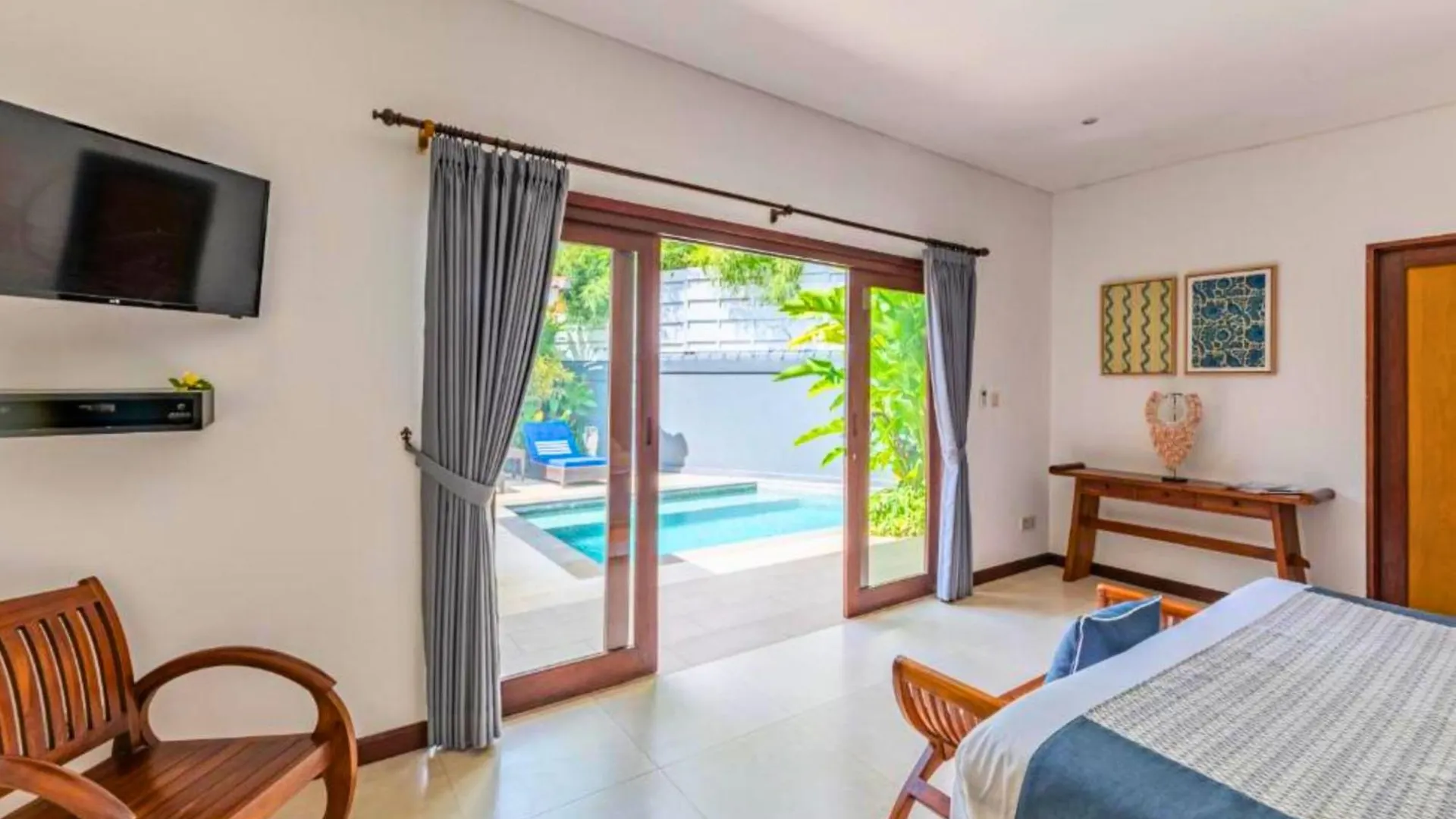 Omkara 2 Bedroom Deluxe Private Pool Villa Zn253 Семиньяк