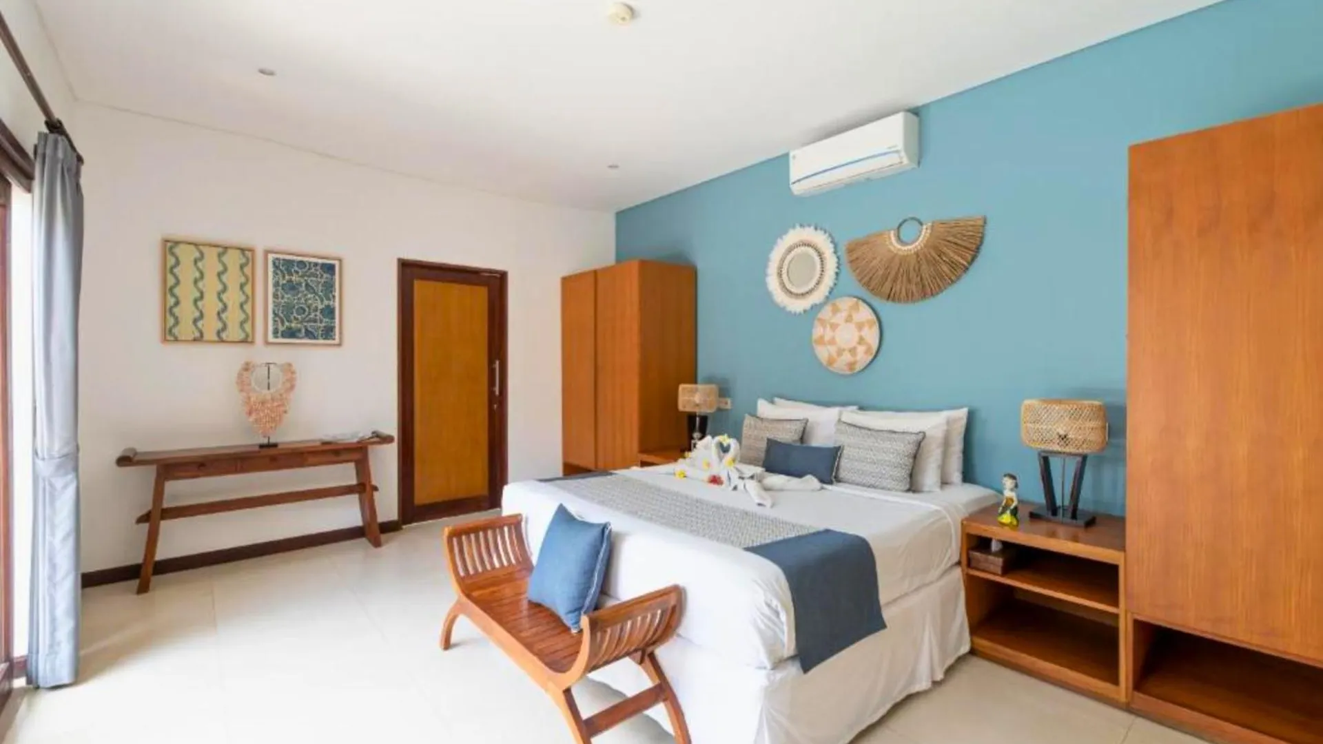 Omkara 2 Bedroom Deluxe Private Pool Villa Zn253 Seminyak  Indonesia