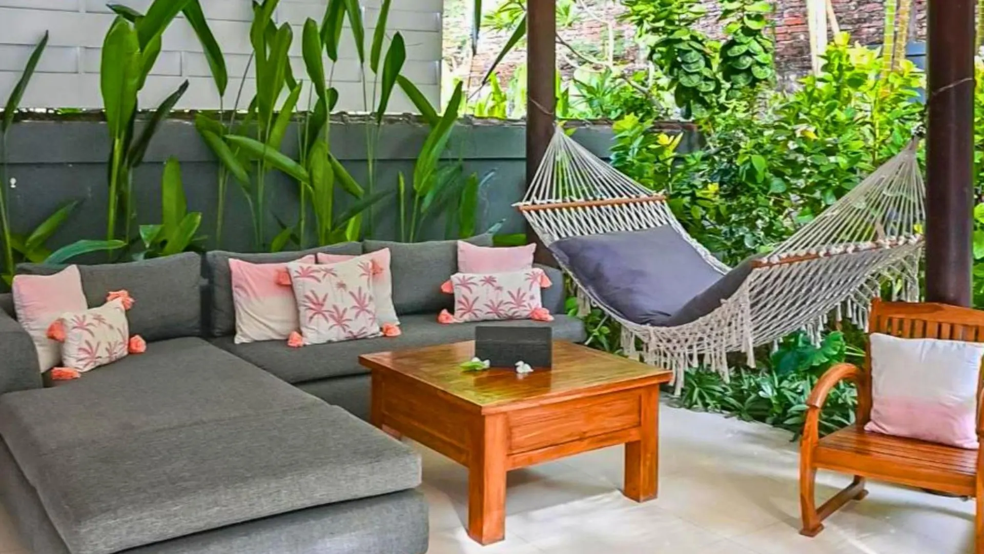 Omkara 2 Bedroom Deluxe Private Pool Villa Zn253 Seminyak   Seminyak (Bali)