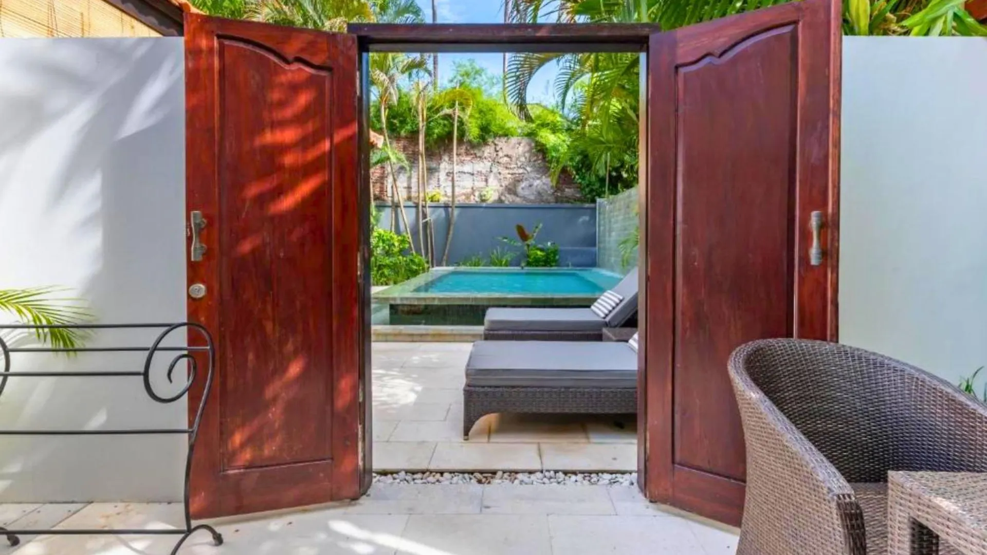 Omkara 2 Bedroom Deluxe Private Pool Villa Zn253 Seminyak